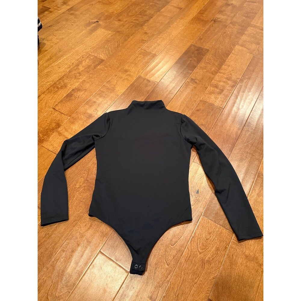 Express medium black body contour bodysuit